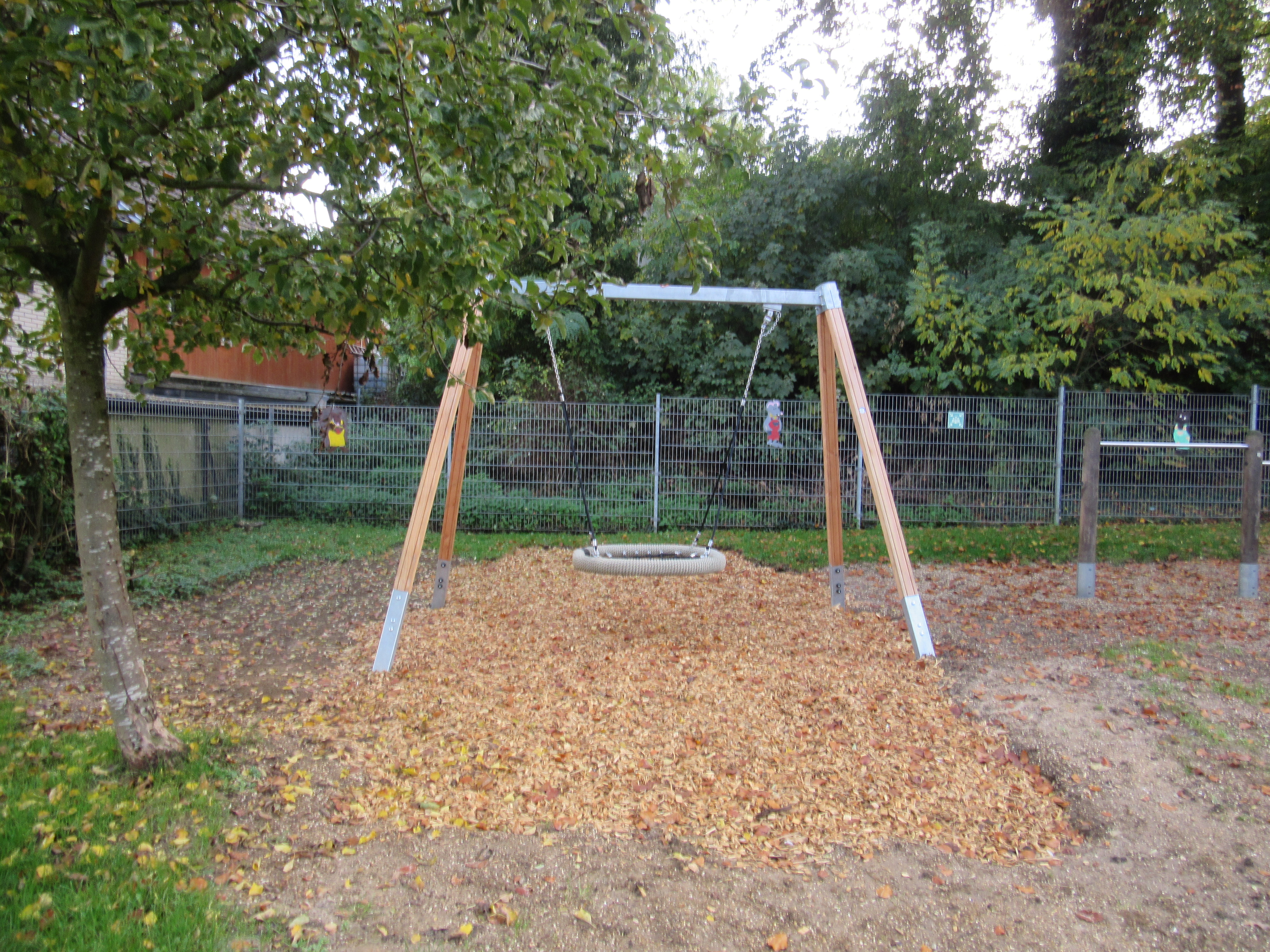 Vogelnestschaukel